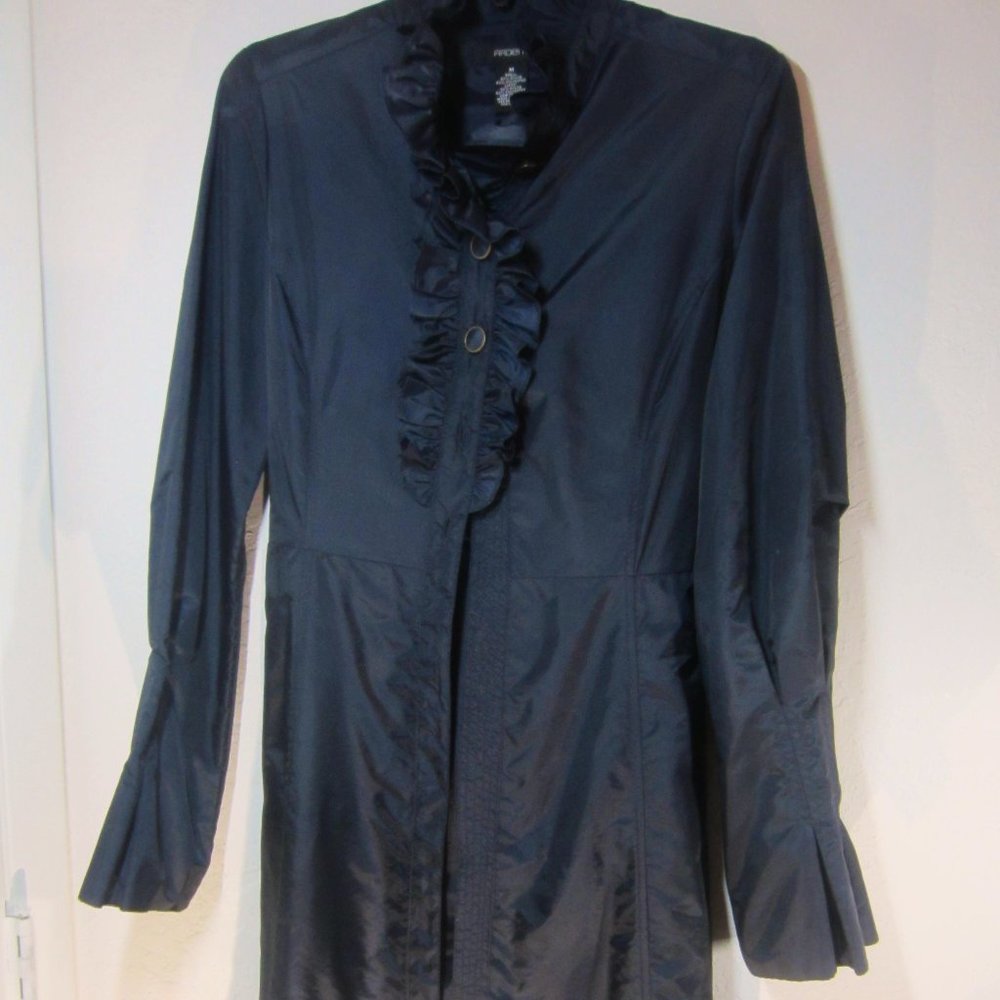 long-sleeved Tuxedo-style Jacket/Shirt